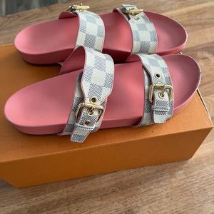 Authentic Louis Vuitton Bom Dia Flat Mules Damier Azur SZ 41